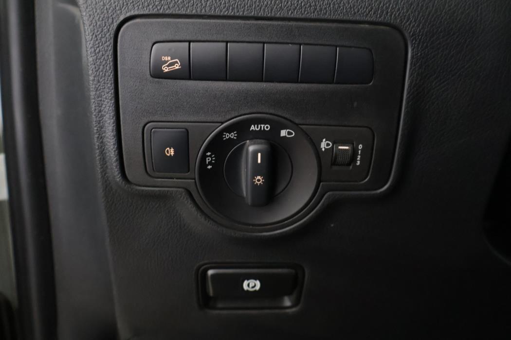 MERCEDES-BENZ Vito 2019