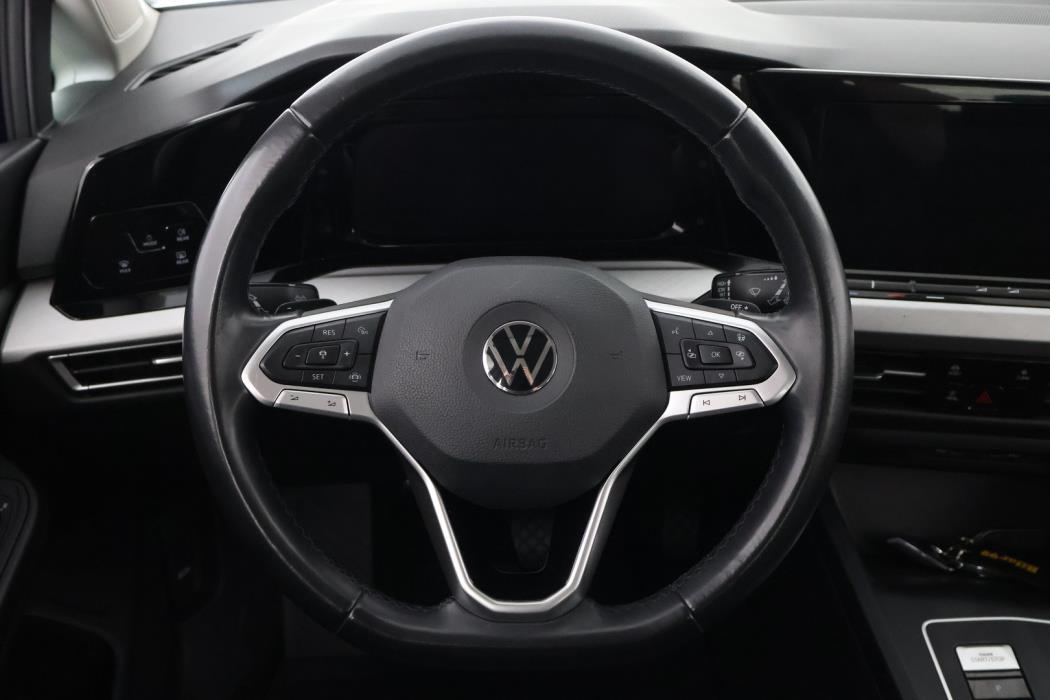 VOLKSWAGEN Golf 2020