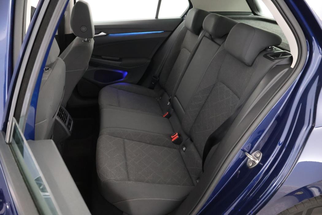 VOLKSWAGEN Golf 2020