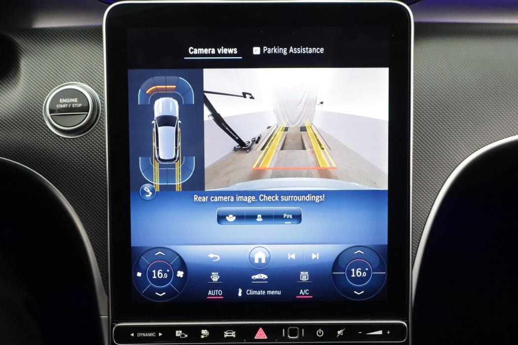 MERCEDES-BENZ C 2023