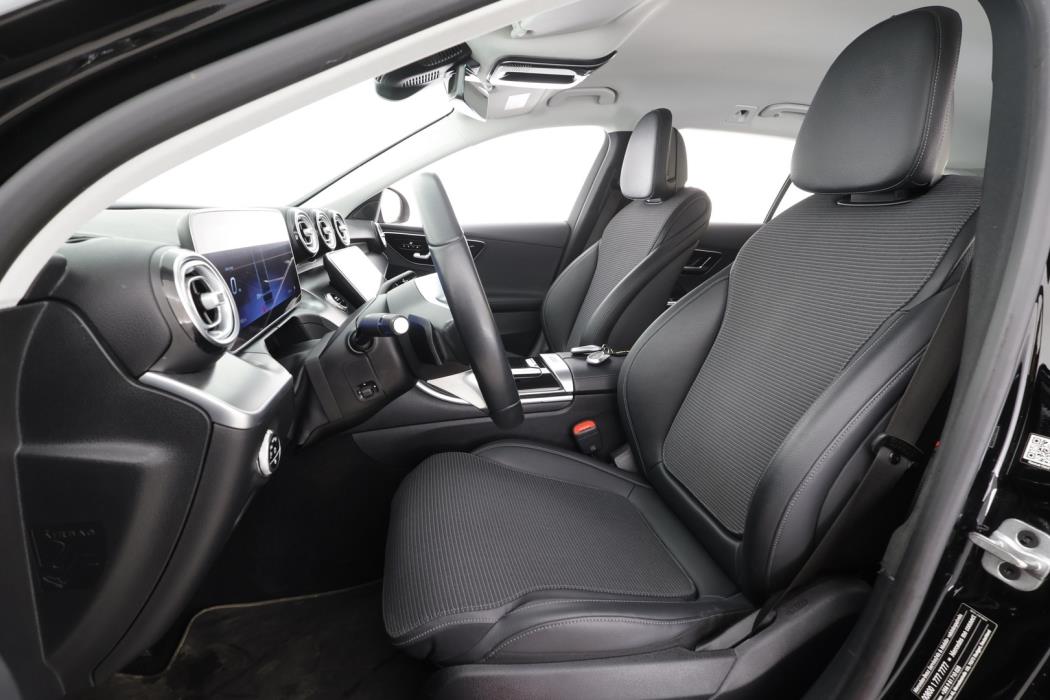 MERCEDES-BENZ C 2023