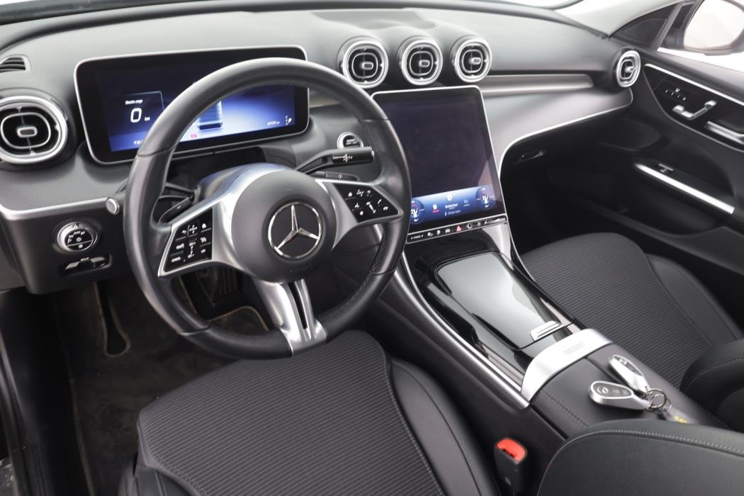 MERCEDES-BENZ C 2023