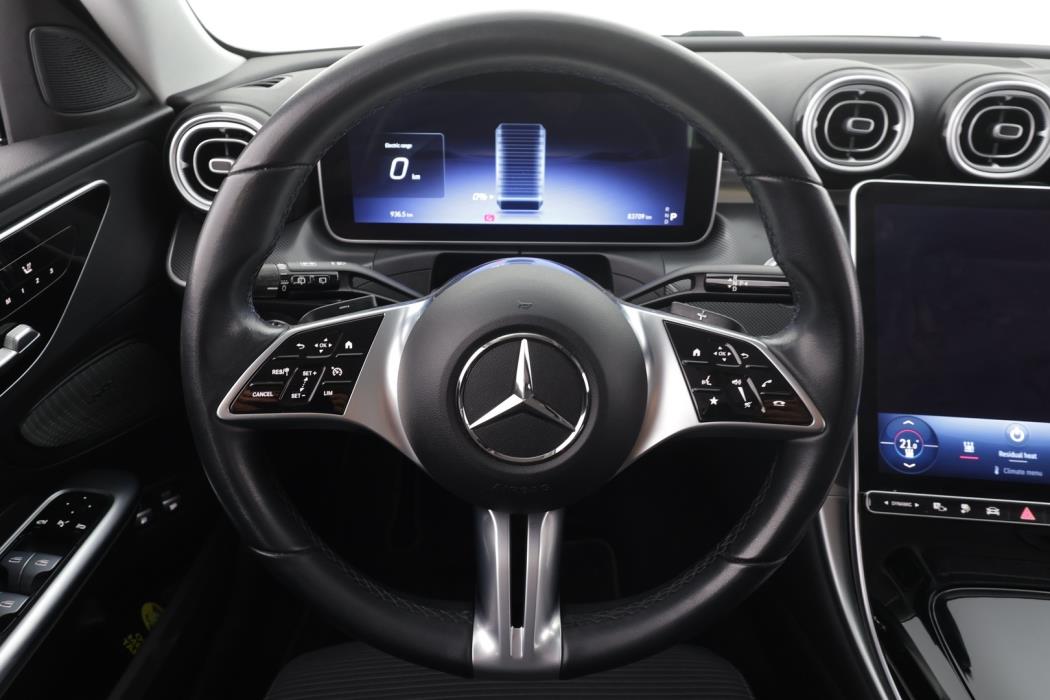 MERCEDES-BENZ C 2023
