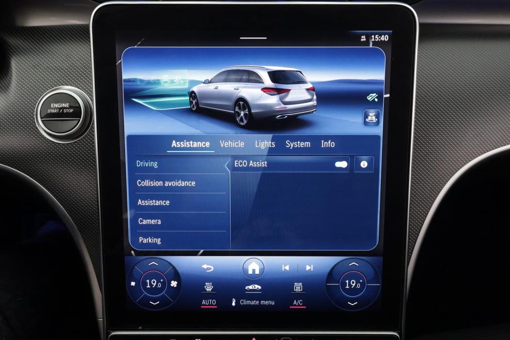 MERCEDES-BENZ C 2023