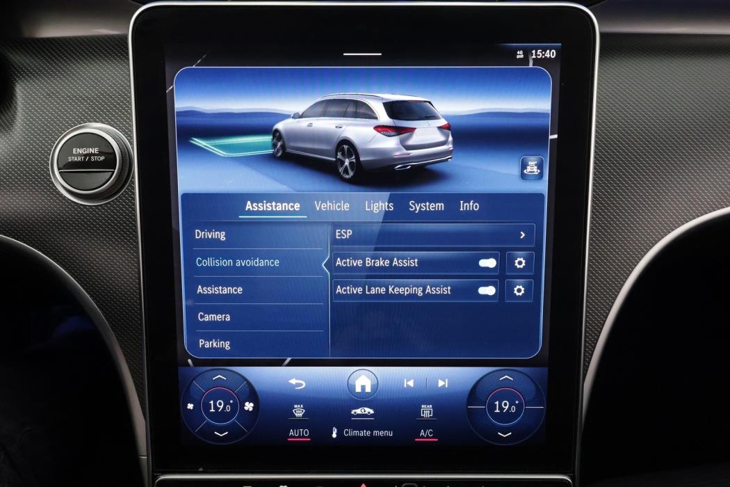 MERCEDES-BENZ C 2023