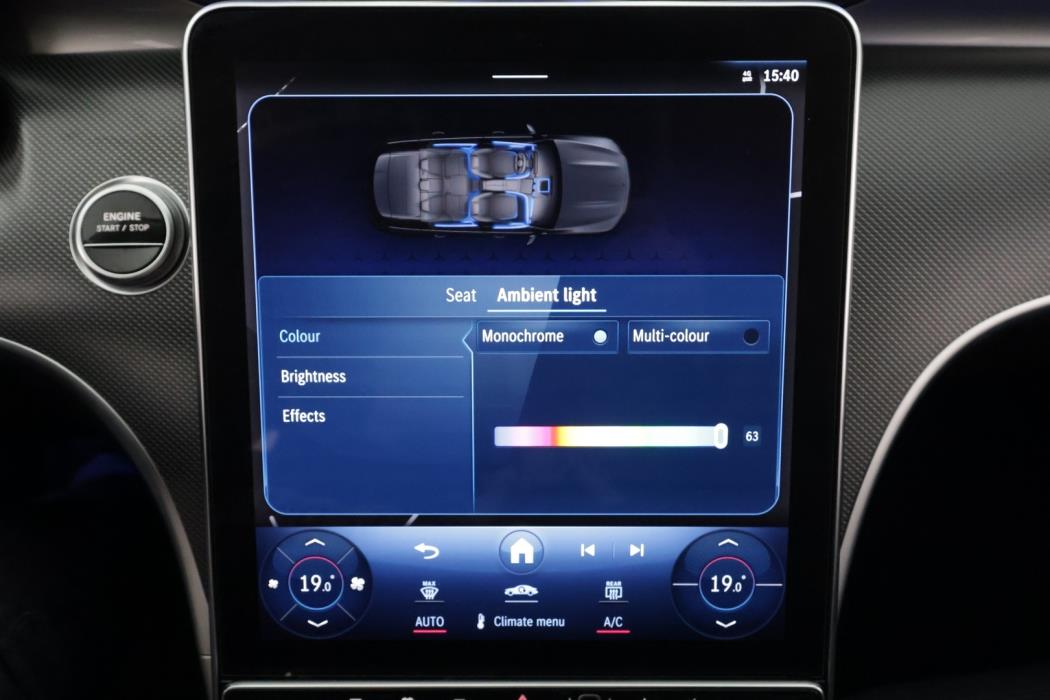 MERCEDES-BENZ C 2023