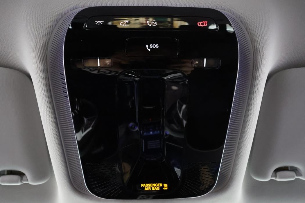 MERCEDES-BENZ C 2023