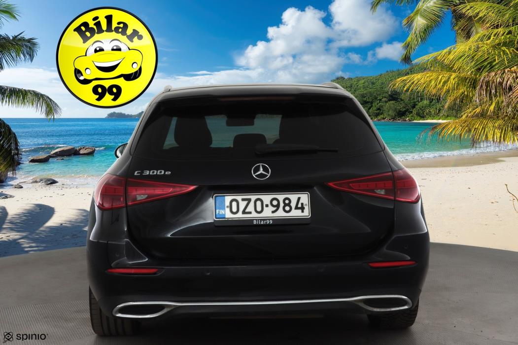 MERCEDES-BENZ C 2023