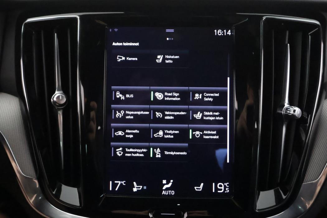 VOLVO S60 2021