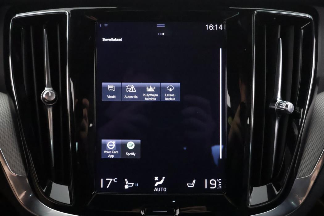VOLVO S60 2021