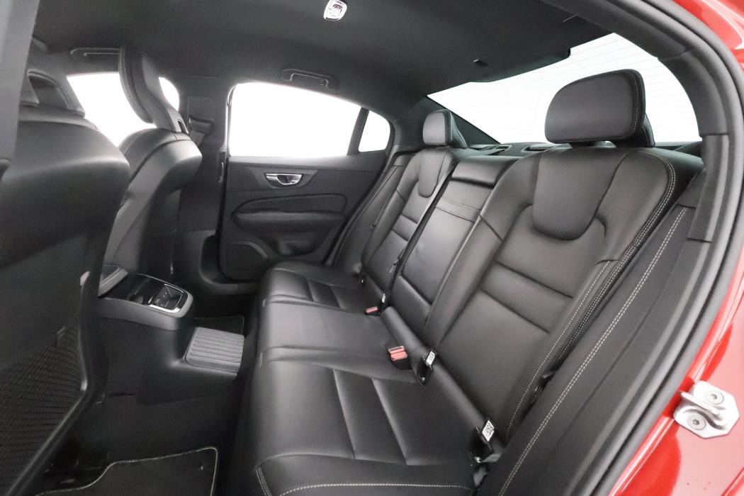 VOLVO S60 2021