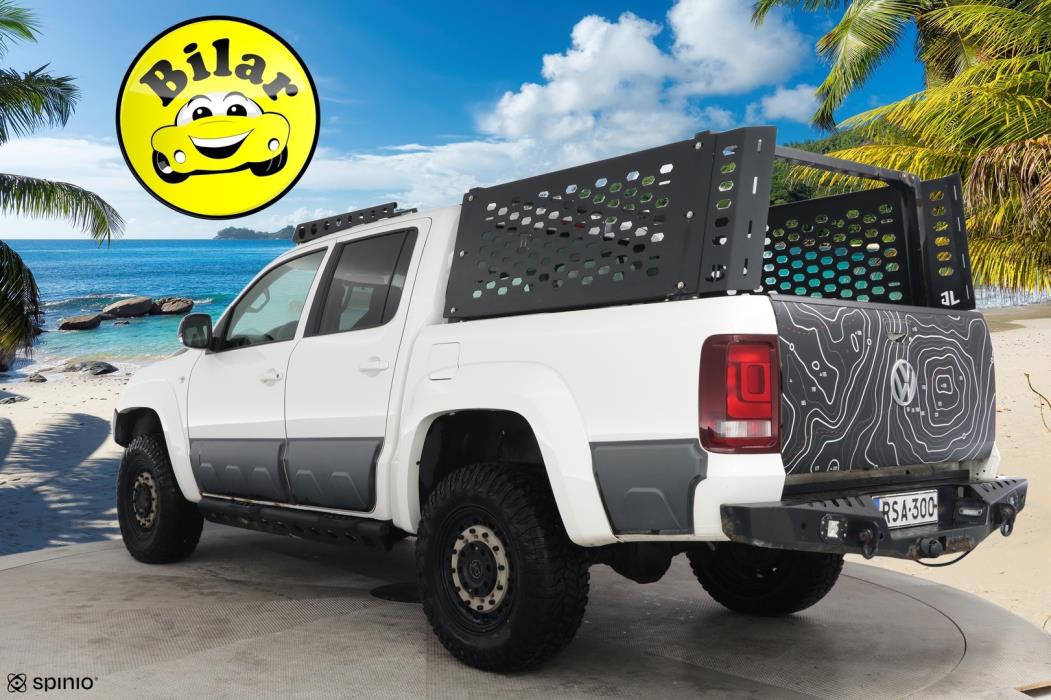 VOLKSWAGEN Amarok 2016