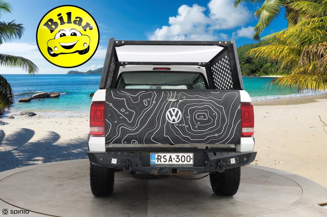 VOLKSWAGEN Amarok 2016