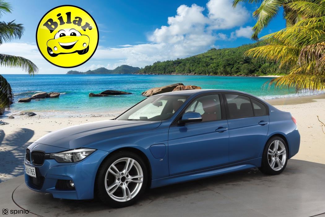 BMW 330 2018