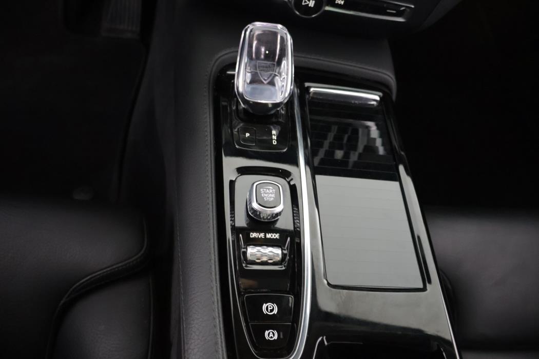 VOLVO V60 2021