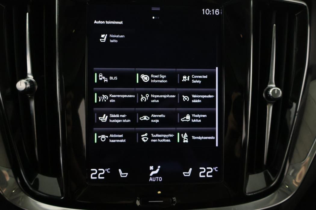 VOLVO V60 2021
