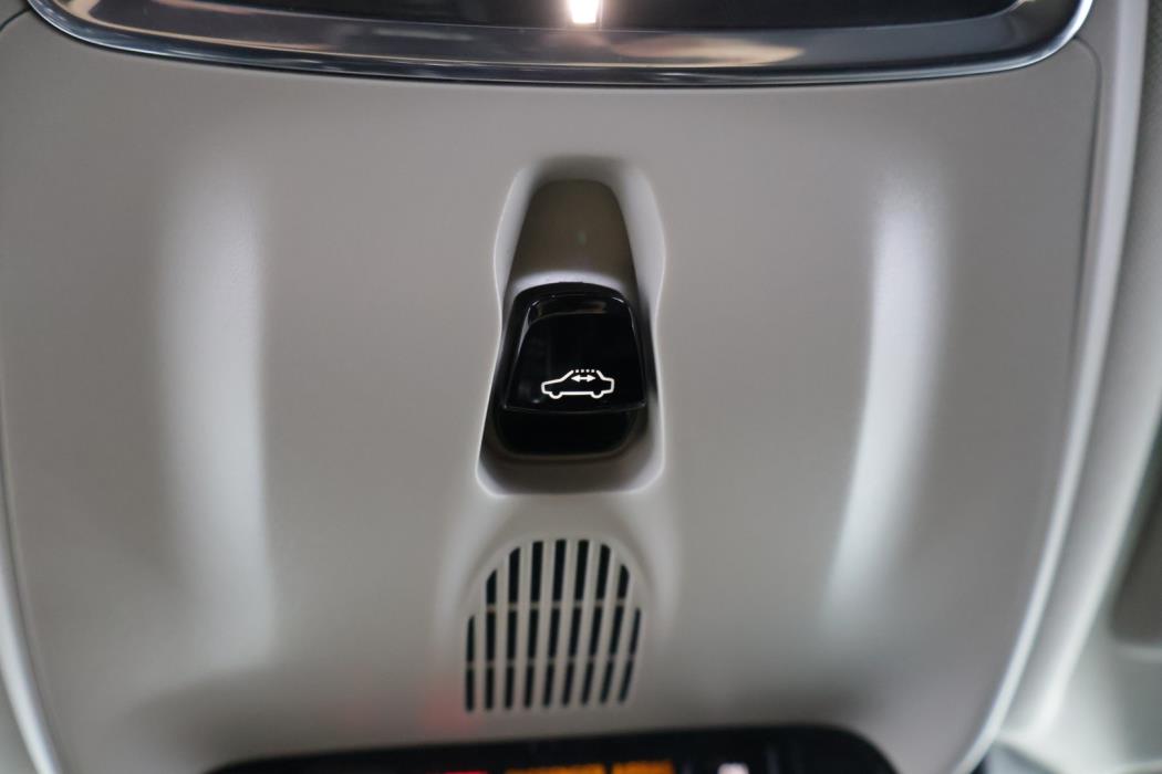 VOLVO V60 2021