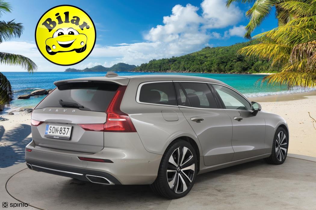 VOLVO V60 2021
