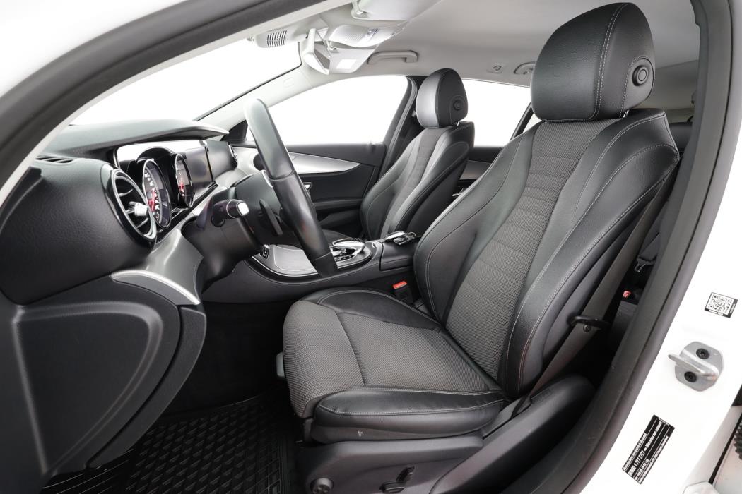 MERCEDES-BENZ E 2019