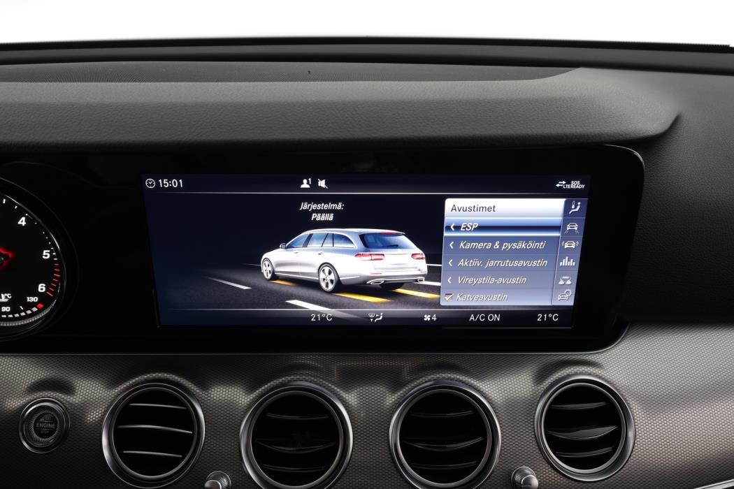 MERCEDES-BENZ E 2019