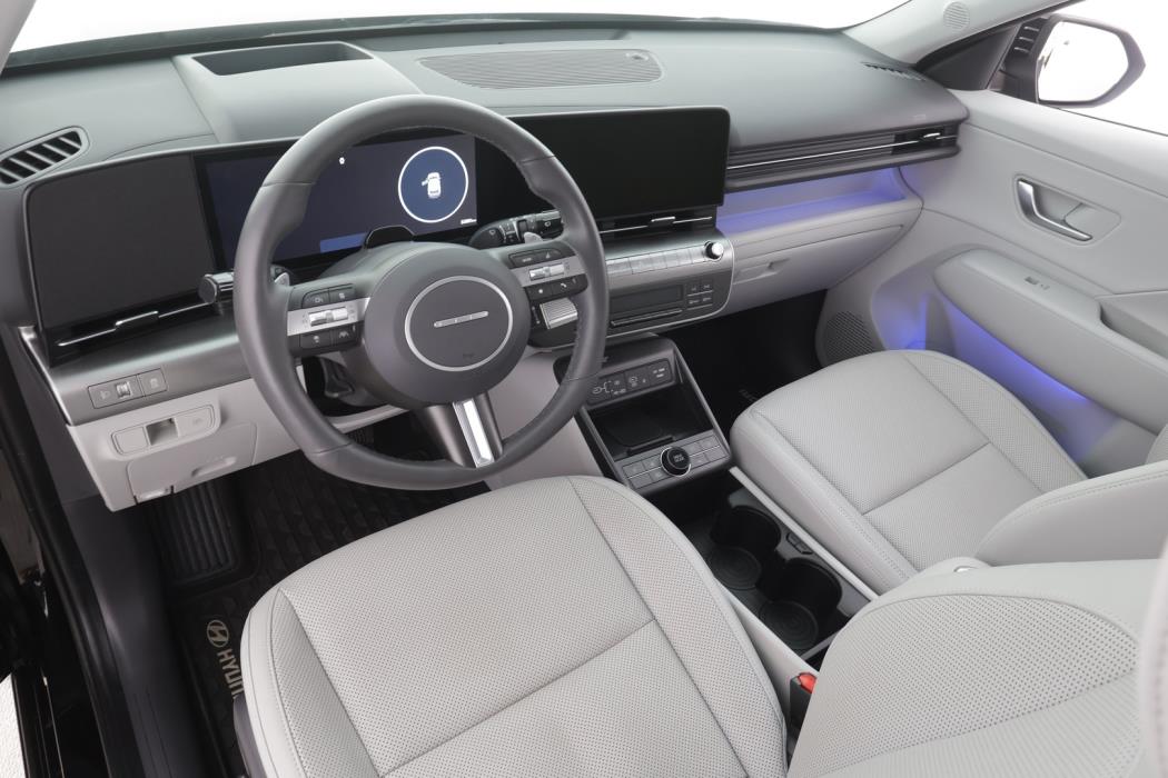 HYUNDAI KONA ELECTRIC 2025