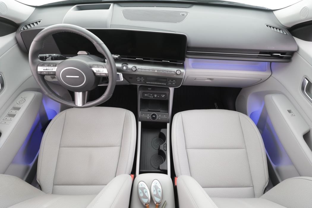 HYUNDAI KONA ELECTRIC 2025