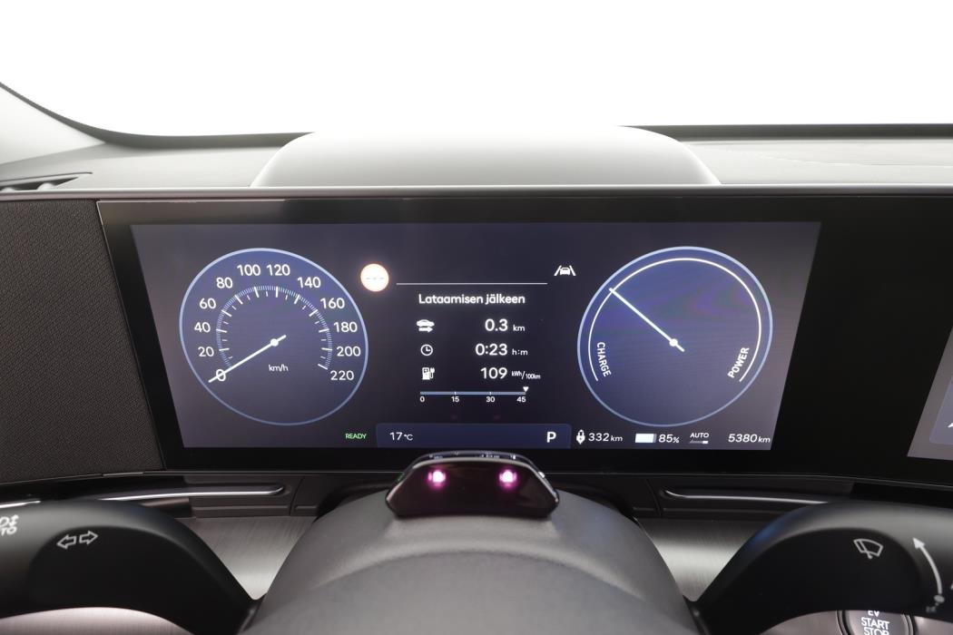 HYUNDAI KONA ELECTRIC 2025