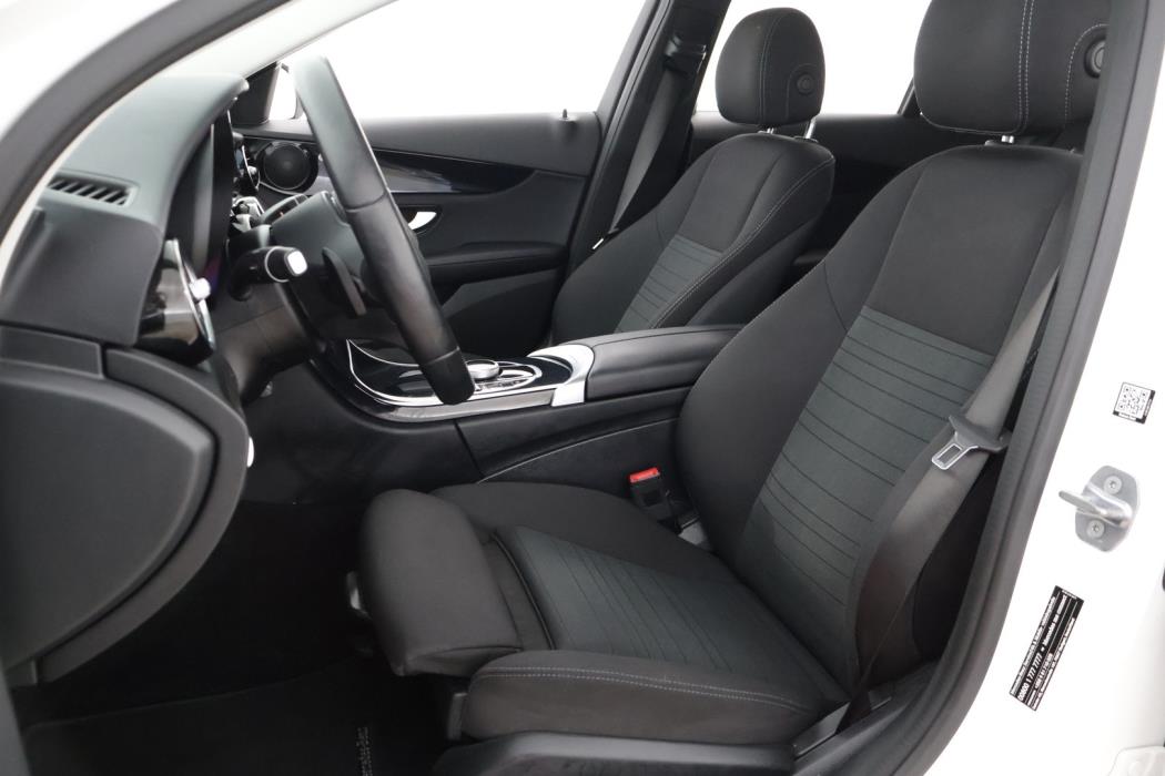 MERCEDES-BENZ C 2019