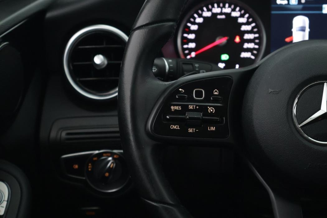 MERCEDES-BENZ C 2019