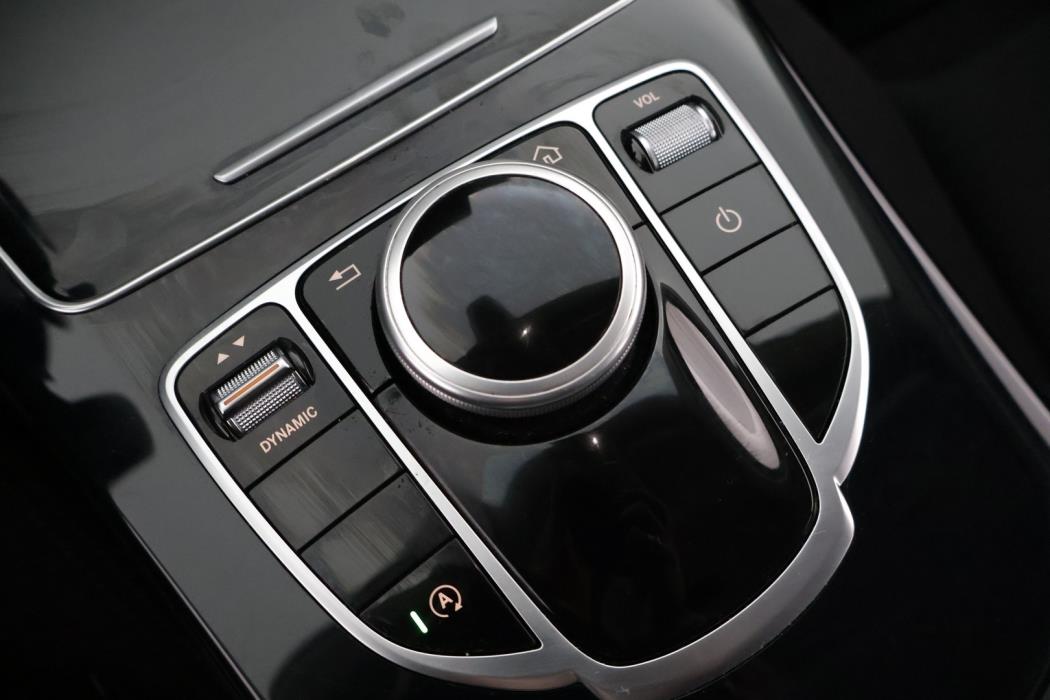 MERCEDES-BENZ C 2019