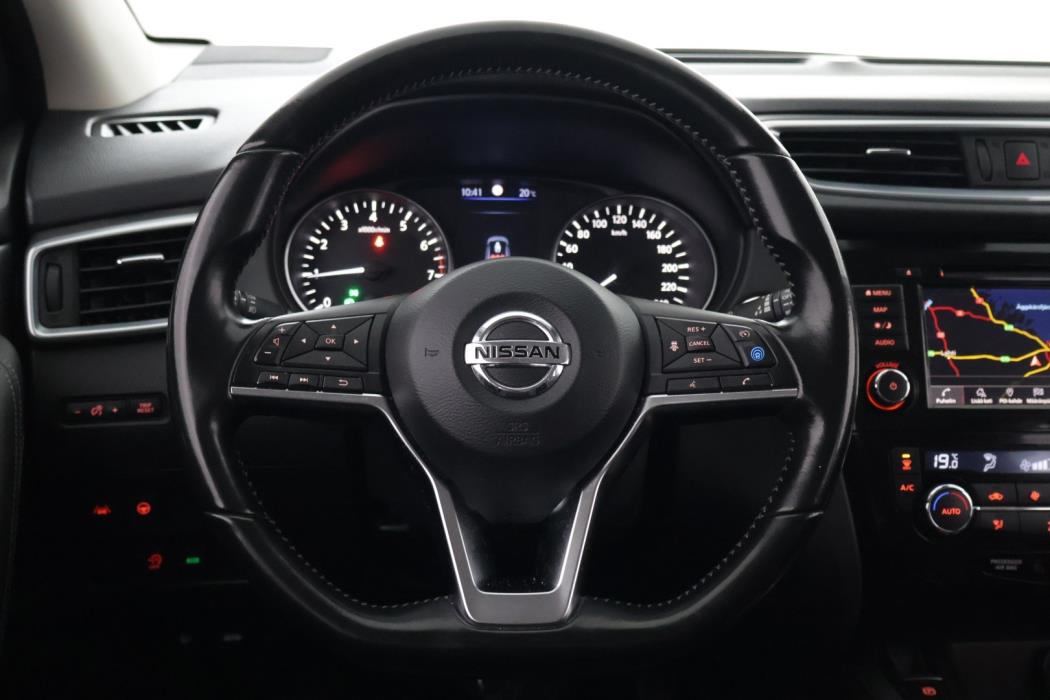 NISSAN Qashqai 2020