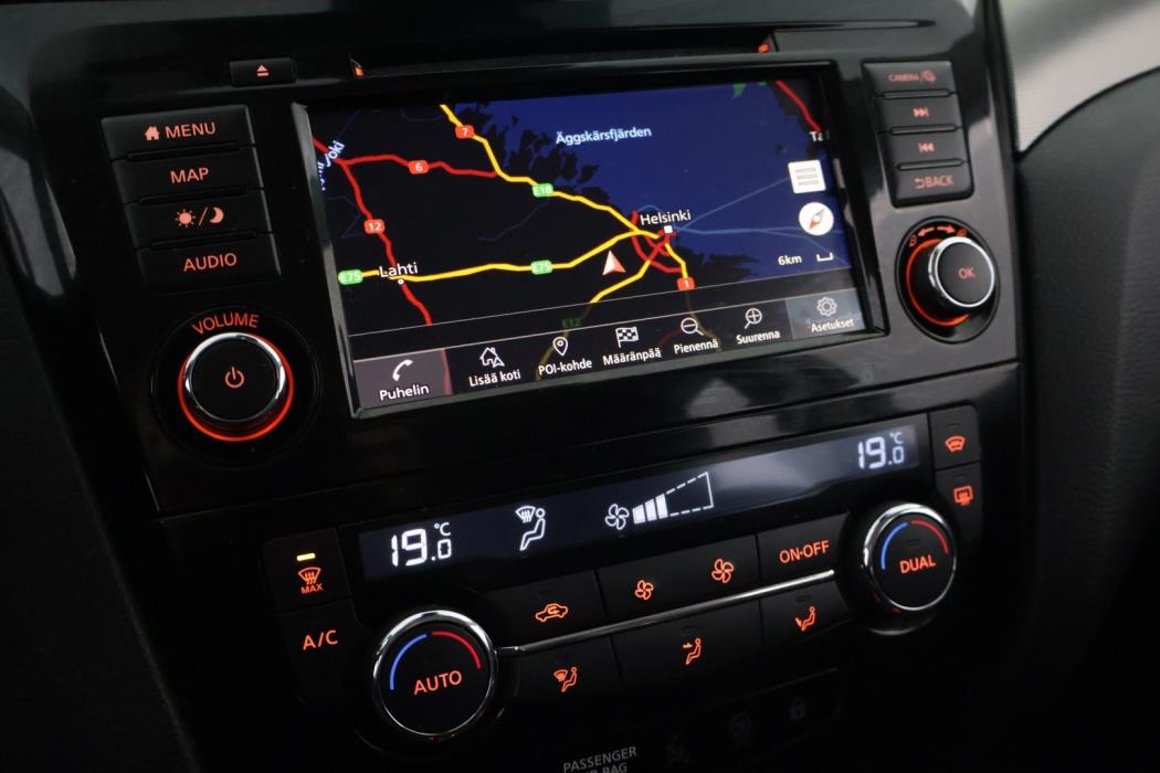 NISSAN Qashqai 2020