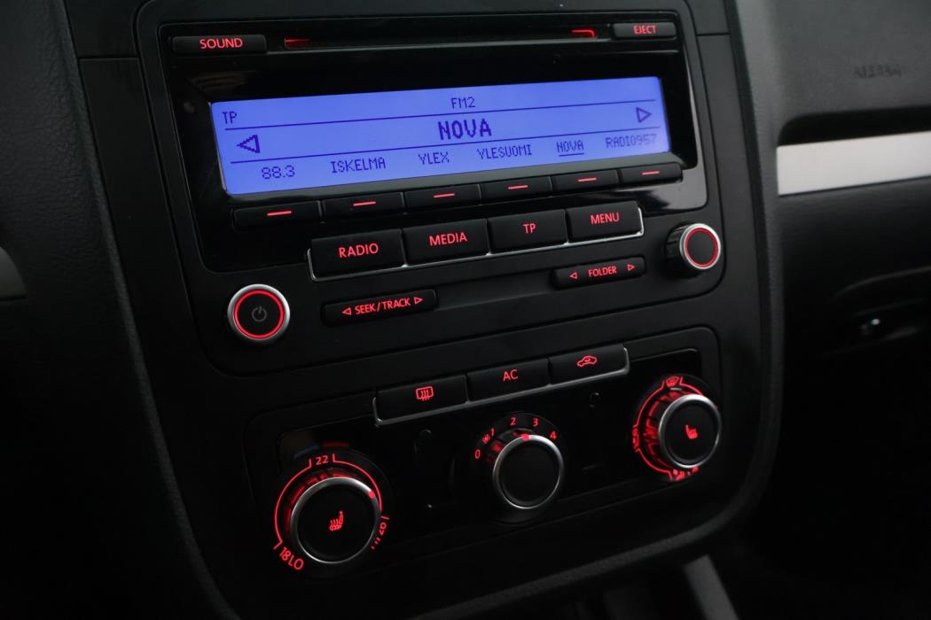 VOLKSWAGEN Jetta 2010