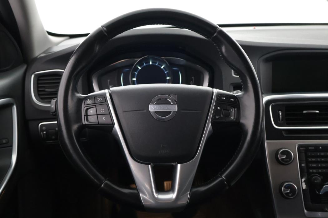 VOLVO V60 2014