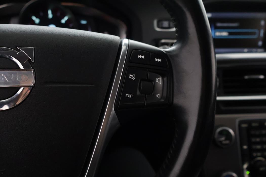 VOLVO V60 2014