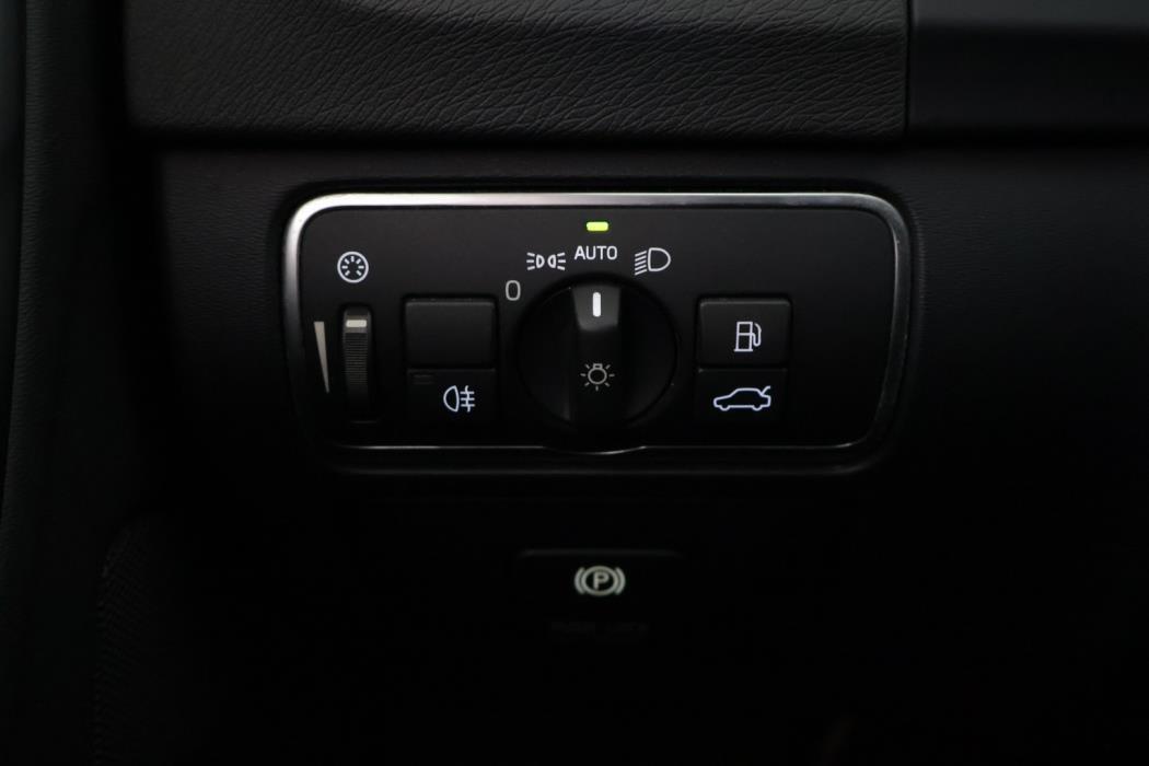 VOLVO V60 2014