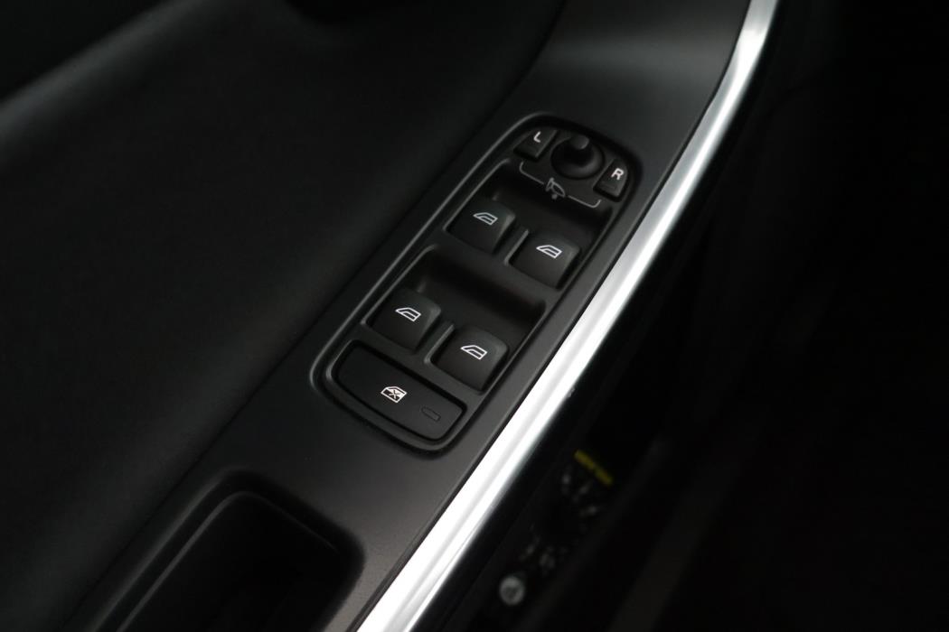 VOLVO V60 2014