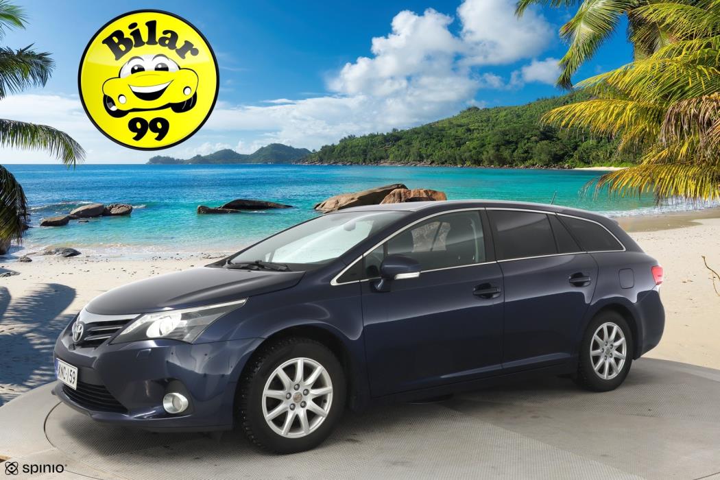 TOYOTA Avensis 2013