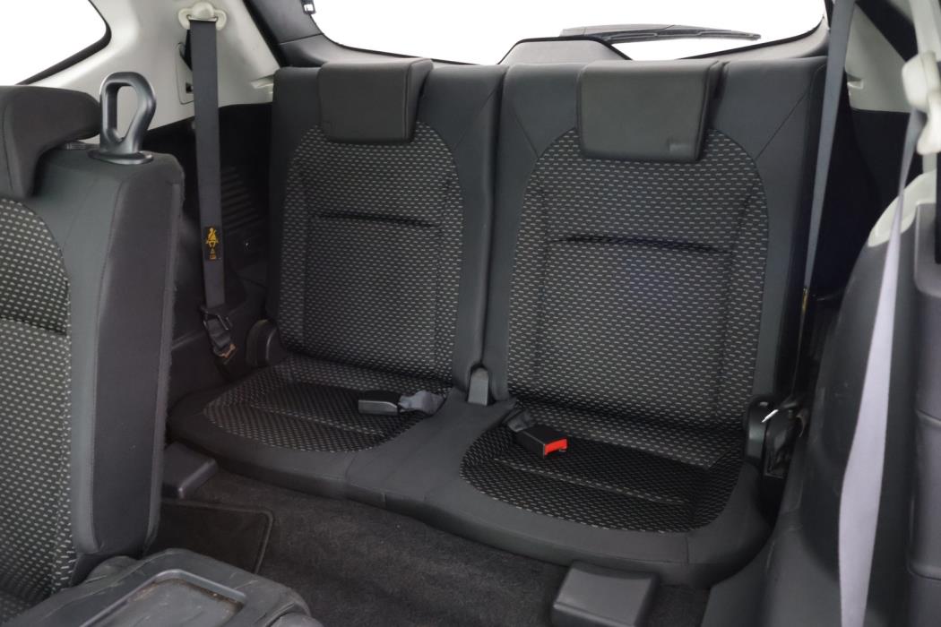 NISSAN Qashqai+2 2008