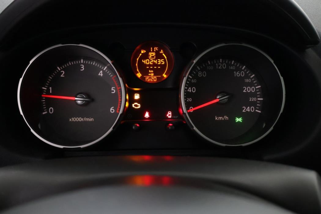 NISSAN Qashqai+2 2008
