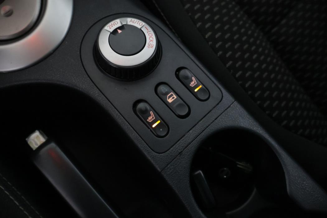 NISSAN Qashqai+2 2008