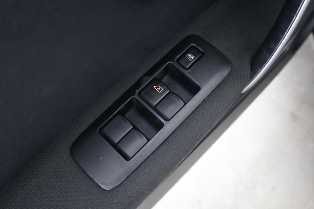 NISSAN Qashqai+2 2008