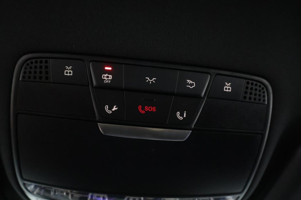 MERCEDES-BENZ E 2018