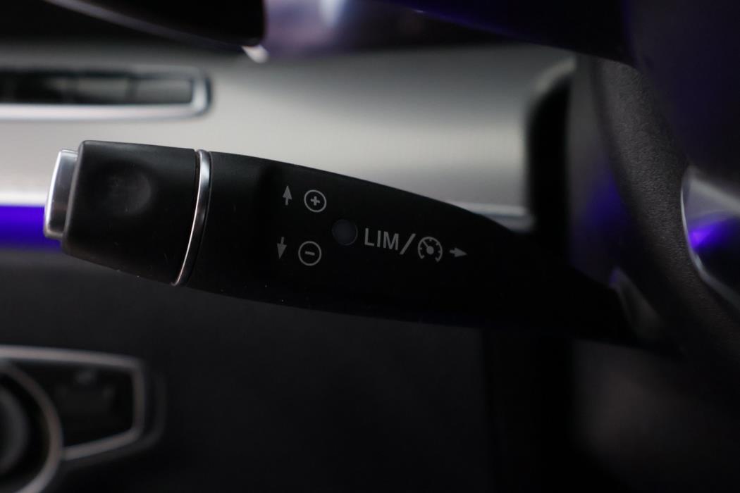 MERCEDES-BENZ E 2018