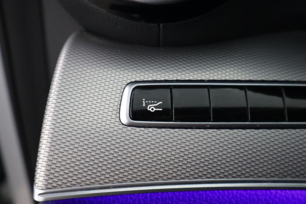 MERCEDES-BENZ E 2018