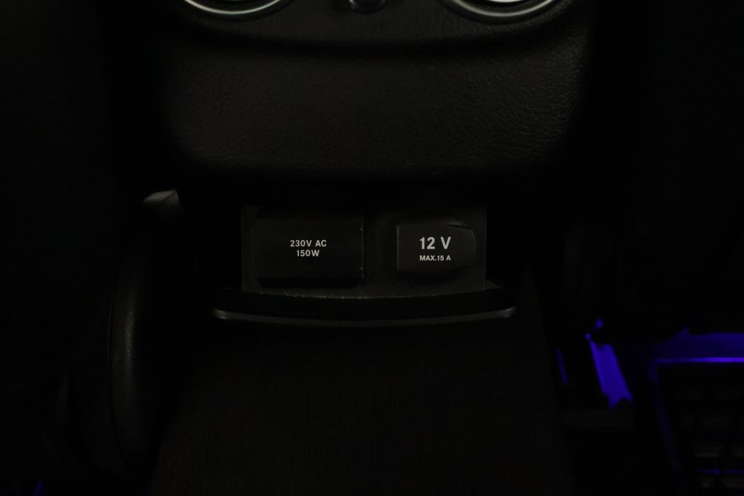 MERCEDES-BENZ E 2018