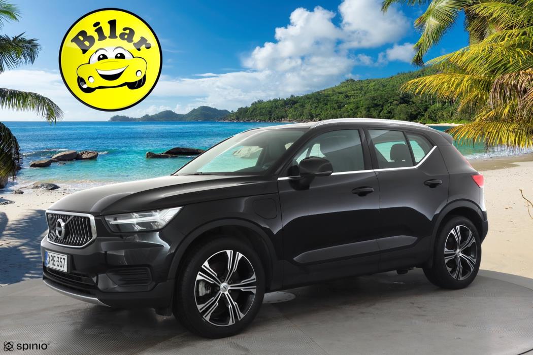 VOLVO XC40 2022