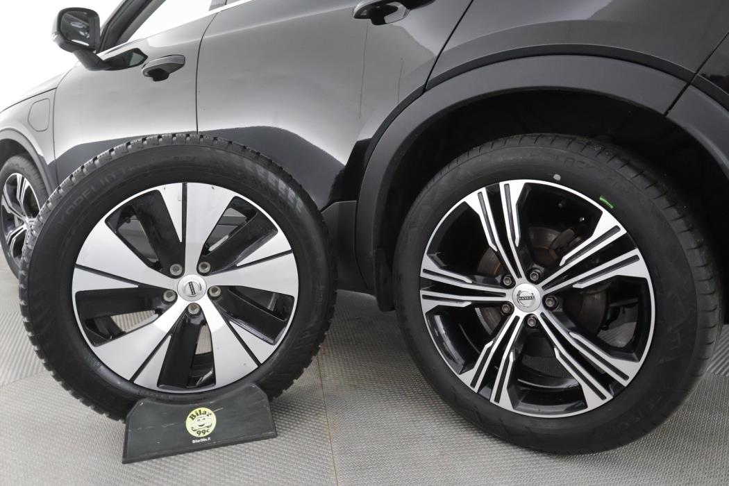VOLVO XC40 2022