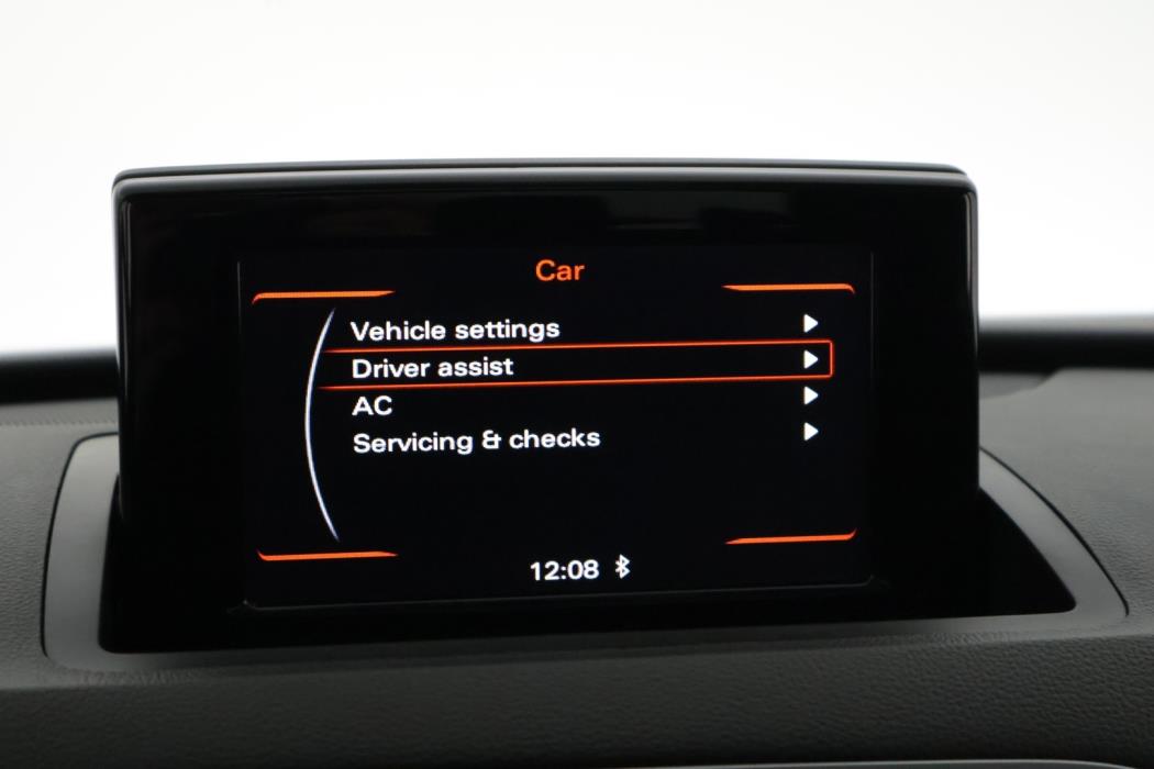 AUDI Q3 2014
