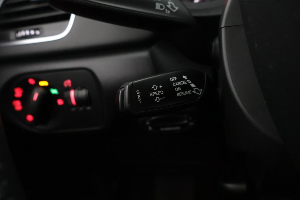 AUDI Q3 2014